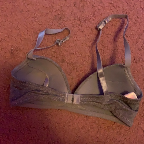 Bra - Picture 2 of 4